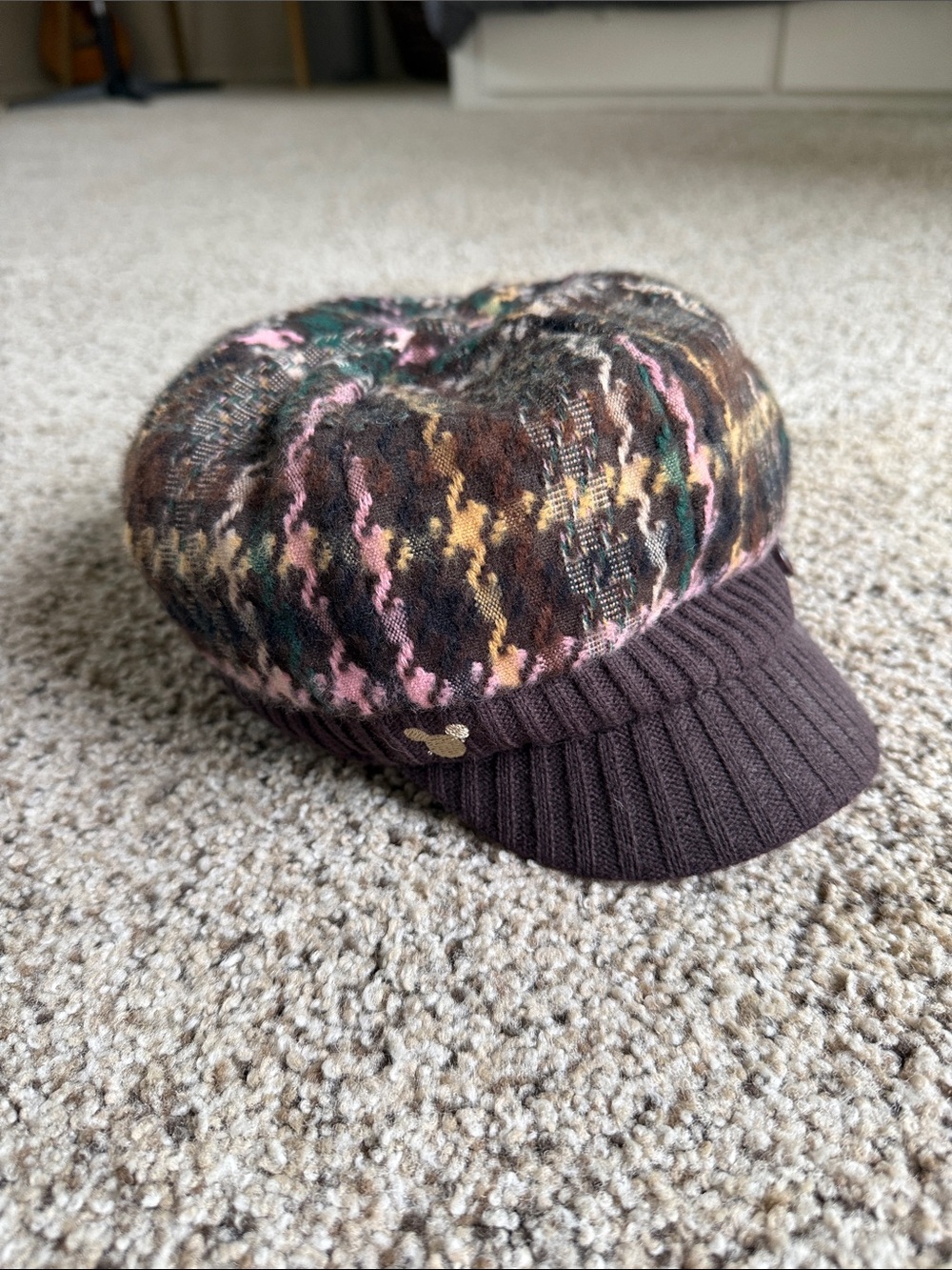 Disney plaid newsboy sweater tweed style hat